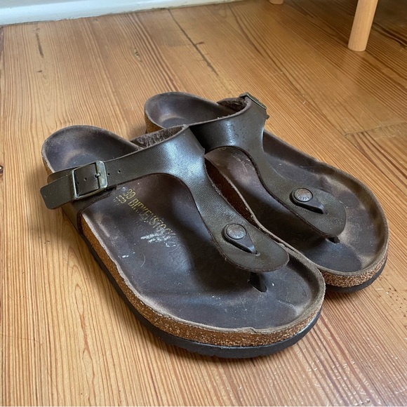 Birkenstock Shoes - Birkenstock Papillio Gizeh brown leather buckle sandals SIZE 39 - 8/8.5